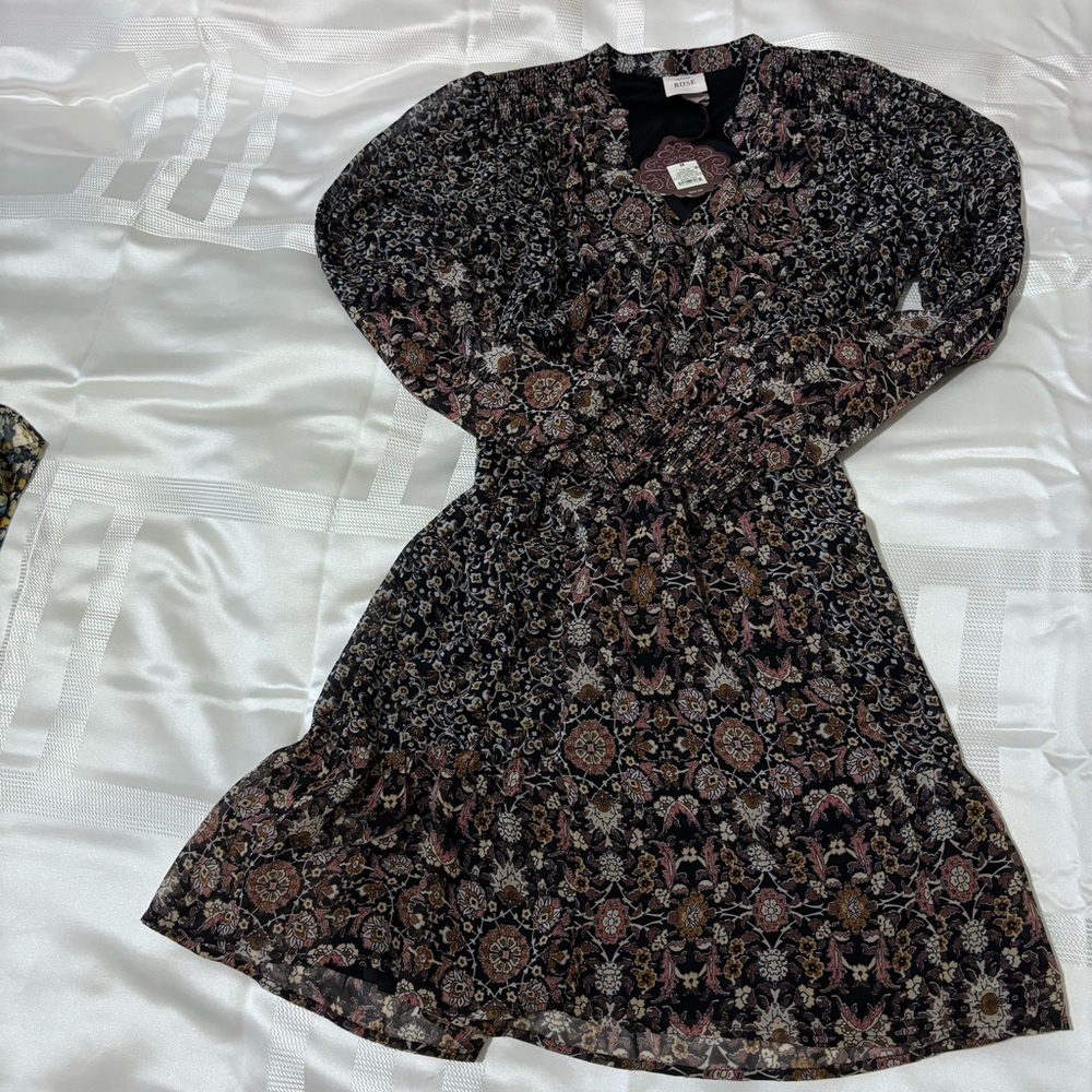 Knox Rose black and orangish dress